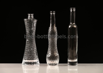 Hot Selling Juice Liquor Wine Fruit Wine Whiskey Clear Vodka Glass Bottles for Alcoholic Beverages 700ml