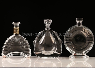 Hot Selling Juice Liquor Wine Fruit Wine Whiskey Clear Vodka Glass Bottles for Alcoholic Beverages 700ml