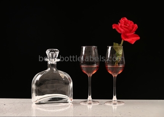 Hot Selling Juice Liquor Wine Fruit Wine Whiskey Clear Vodka Glass Bottles for Alcoholic Beverages 700ml