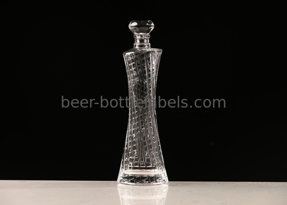 Hot Selling Juice Liquor Wine Fruit Wine Whiskey Clear Vodka Glass Bottles for Alcoholic Beverages 700ml