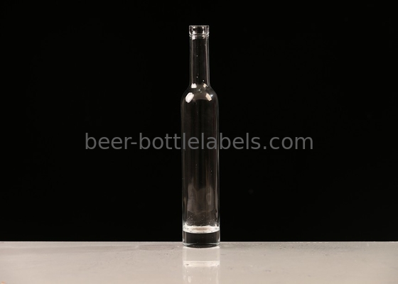 Hot Selling Juice Liquor Wine Fruit Wine Whiskey Clear Vodka Glass Bottles for Alcoholic Beverages 700ml