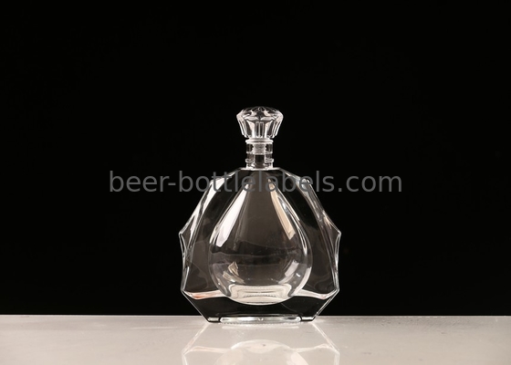Hot Selling Juice Liquor Wine Fruit Wine Whiskey Clear Vodka Glass Bottles for Alcoholic Beverages 700ml