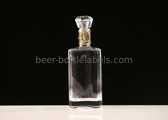 Hot Selling Juice Liquor Wine Fruit Wine Whiskey Clear Vodka Glass Bottles for Alcoholic Beverages 700ml