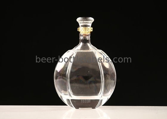 Hot Selling Juice Liquor Wine Fruit Wine Whiskey Clear Vodka Glass Bottles for Alcoholic Beverages 700ml