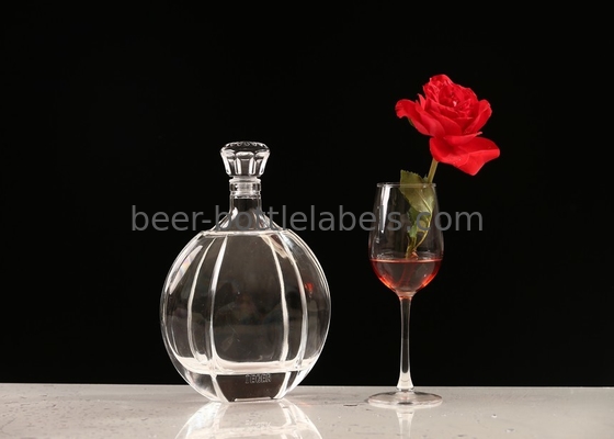 Hot Selling Juice Liquor Wine Fruit Wine Whiskey Clear Vodka Glass Bottles for Alcoholic Beverages 700ml